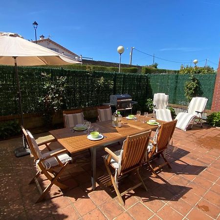 Apartamento En Complejo Residencial Rovacias Comillas Zewnętrze zdjęcie