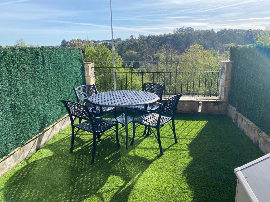 Apartamento En Complejo Residencial Rovacias Comillas Zewnętrze zdjęcie